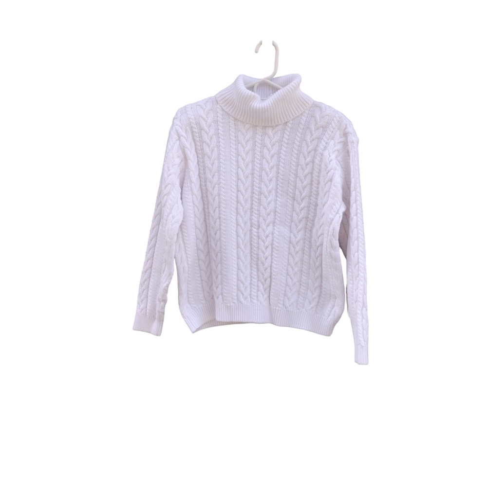 Cozy White Cable Knit Cottagecore Turtleneck Minimalist Sweater Size Medium